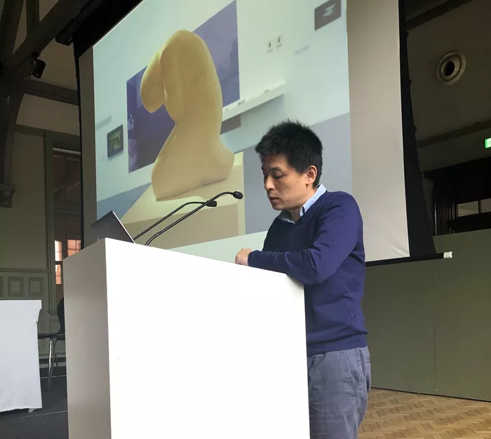 发言人艺术家、策展人刘鼎